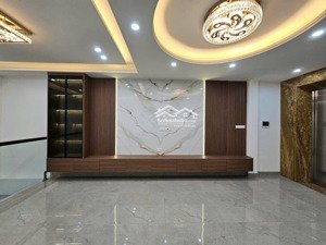 phân lô quân đội - thang máy - gara ô tô - hoàng văn thái