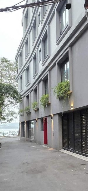 phố vệ hồ - view toàn cảnh hồ tây -50 tỷ - 97m2 - 7 tầng - dòng tiền 140tr/ tháng