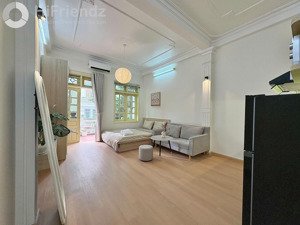 căn hộ full nội thất tiện nghi đầy đủ sau lưng landmark 81 - sát bên q1, q2, cầu sài gòn!