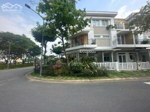 CHÍNH CHỦ BÁN GẤP CĂN GÓC 2 MẶT TIỀN VIEW CÔNG VIÊN – HỒ BƠI LOVERA PARK KHANG ĐIỀN BÌNH CHÁNH (HÀNG HIẾM, VIEW ĐẸP KHÓ TÌM)