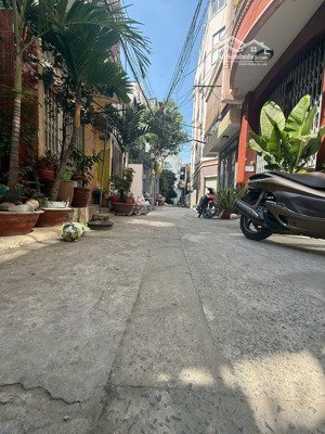 hẻm 5m giáp q1 điện biên phủ 64m2 giá 6.5 tỷ phường 17, quận bình thạnh