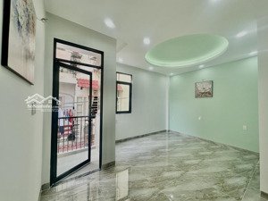 nhà mới đẹp 4 tầng hoàn công đủ đường âu dương lân p.chánh hưng