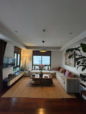 cho thuê căn hộ dịch vụ (apartment) tô ngọc vân, quảng an, tây hồ hà nội