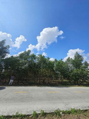 bán lô đất có diện tích lớn 1500m2 tại kdc tân tiến, phường hoàng tiến, tp chí linh, hd