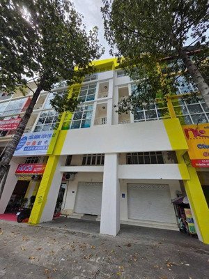 cho thuê 2 nhà mặt tiền hòa phú, thủ dầu một - gần trường quốc tế việt hoa