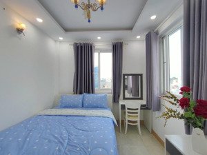 căn hộ cao cấp có ban công siêu rộng 35m2, nội thất đầy đủ, thoáng mát ở 359 lê văn sỹ