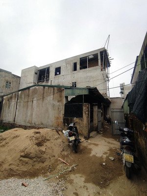 nhà 3 tầng xây mới gần tdc phú xuân giá 1520