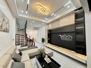 bán nhà khương đình ngõ ô tô 42m 5 tầng mặt tiền 4m giá 11,8 tỷ