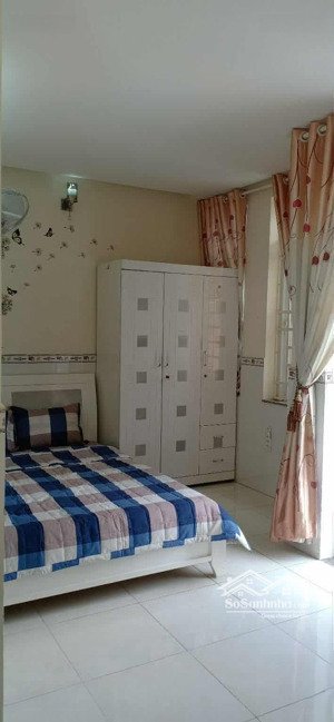 cho thuê phòng full nội thất đường nguyễn trãi (q.1 cũ)