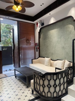 bán căn nhà kiệt trần đình đàn sát biển- an hải bắc- sơn trà- đà nẵng