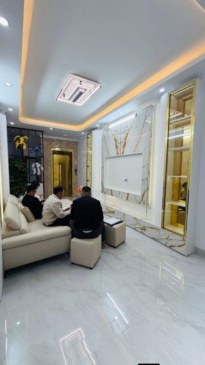 hàng hiếm tại hoàng văn thái, 10,8 tỷ, 38m2, 3pn, 3wc, thanh xuân, hà nội