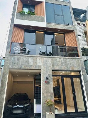 mặt tiền kinh doanh đường 18 - 2 mặt thoáng trước 9.5m sau 8m - ngang 6.5m - chỉ 9.5 tỷ