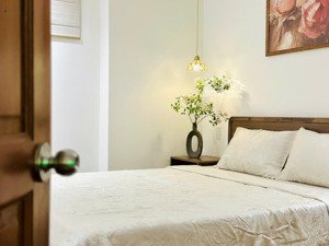 cách tốt nhất để yêu bản thân không phải mua quần áo đắt tiền, cũng không phải ăn đồ ngon để a