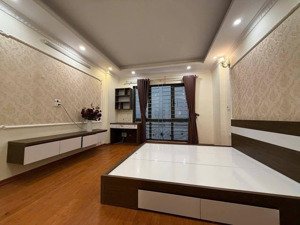 nhà yên ngưu, tam hiệp, 35m2, 5 tỷ
