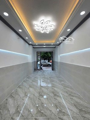 bán nhà mt đuờng trần xuân soạn,q7 gần cầu nguyễn khoái khu đông đúc tiện kd mọi ngành nghề