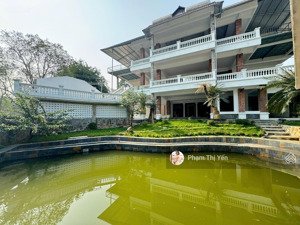 bán biệt phủ hoà sơn - lương sơn - hoà bình. diện tích 1350m2/400m2 đất ở. sổ hồng sẵn tài sản