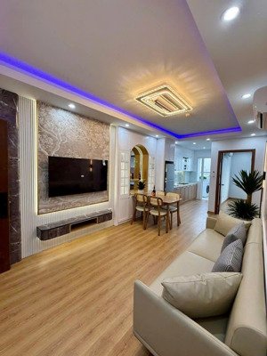 bán căn 2pn nguyên bản chung cư 30t nam trung yên giá 5 tỷ