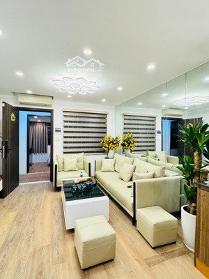 bán tt 8/3 tầng 2 nhà xinh đón tết đẹp như chung cư