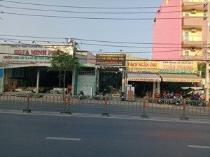 mặt tiền tô ký - dt: 9x33 - ngay nguyễn ảnh thủ - chợ ba bầu - trường nguyễn hữu cầu - giáp quận 12