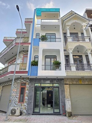 bán gấp căn kế lô góc mới xây nhà thiết kế 2025 đẹp tặng ful nội thất cao cấp giá rẻ hơn 300tr