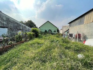 bán gấp đất đẹp 8x16m, hẻm xe hơi thông tân hiệp 14. gần chợ hóc môn