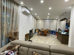 chủ nhà cần bán căn liền kề góc khu đô thị gamuda gardens 