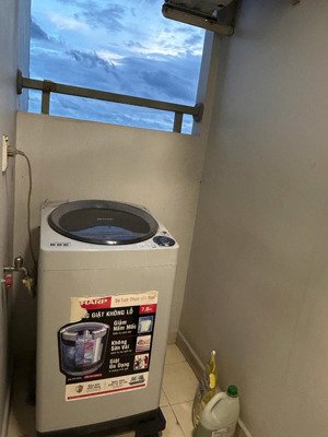 cho thuê ch moonlight buolevard 1pn 1wc 53m2 full giá 10 triệu nhận nhà ở ngay. 