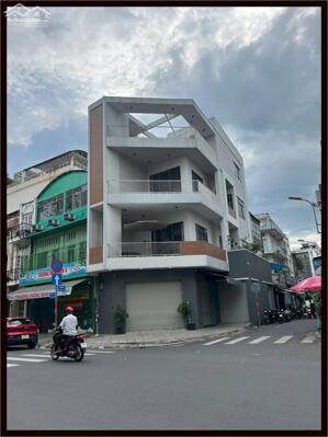 Hạ giá bán rẻ nhà phố 5 x 17m góc 2 mặt tiền Phó Cơ Điều Q11 TP.HCM