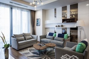 cho thuê căn hộ chung cư 130m2, 23 triệu vnd tại royal city, thượng đình, thanh xuân, hà nội