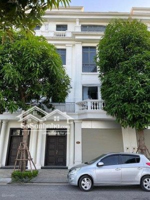 chuyển nhượng liền kề pk hoa hồng - đối diện 4 tòa chung cư - vinhomes star city thanh hóa.