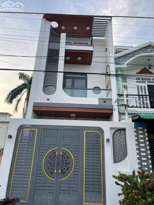 BÁN NHÀ 1 TRỆT 1 LẦU – LONG KHÊ, CẦN ĐƯỚC