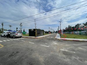 lô đất mặt trục chính kinh doanh gần đường ql21 các trường đại học và khu công nghệ cao hoà lạc