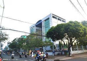 kinh doanh sầm uất, nhà 4 tầng ngay đỗ xuân hợp kế bên global city, cho thuê 250 triệu, nhỉnh 13 tỷ