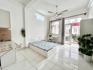 cho thuê phòng quận 7, khu kiều đàm, 5p qua lotte q7...phòng ban công full nội thất