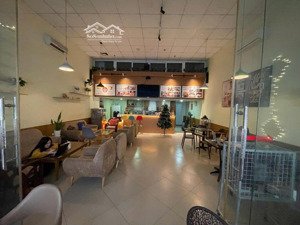 bán sh0phouse tầng 1 khu ngoại giao đoàn, xuân đỉnh 2 tầng cho thuê 20 triệu/tháng giá 7.x tỷ