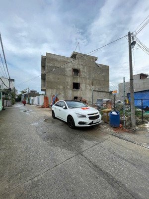 bán đất 5x20m, 2 mt đường betong 6m, ngay tô ký - ấp đông 5, chợ ba bầu, đất thổ cư, xpxd 4 tấm