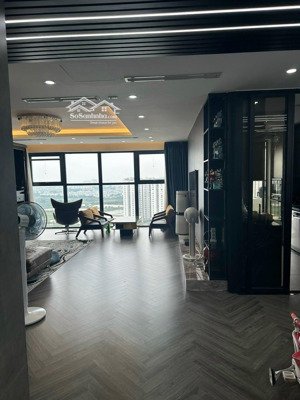 chính chủ bán căn hộ 114m2, 3pn, cửa tây, ban công đông tại starlake - tây hồ, giá rẻ 18,9 tỷ