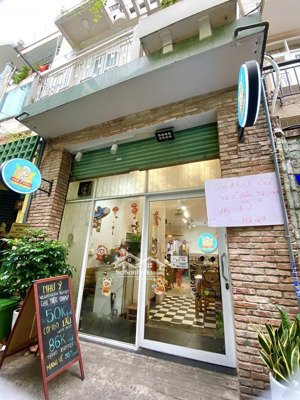 xuất cảnh bán gấp - bán nhà phạm ngọc thạch 87.7m² 2 tầng - 23.8 tỷ