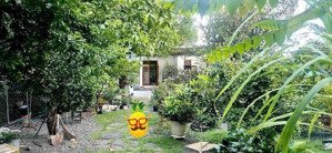 bán gấp lô đất thổ cư hxh gần mặt đường, sẵn nhà đúc thật 2tầng 3pn, sân vườn để xe trồng cây xanh