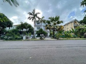 bán đất xây biệt thự vị trí đắc địa, đường lớn, rất gần biển tại khu đô thị biển an viên, nha trang