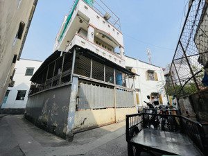 p. trường thọ, ngay chợ thủ đức, nhà 3 tầng 110 m2 full thổ cư chỉ 5.4 tỷ