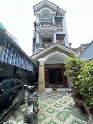 bán biệt thự tân cổ điển phường 11 trung tâm gò vấp ngang 7m full nội thất đẳng cấp vào ở ngay