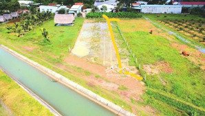 6m mặt tiền. 340m2 gần cổng kcn phước đông. 499tr