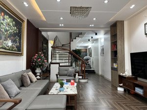 chính chủ bán lk văn quán, 90m, xây 5 tầng, full nt, nhà xây mới từ đầu, chắc chắn hơn nhà kdt