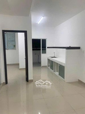 bán căn hộ 1pn -trống nhà mới sơn- shr- cc bellezaq7- giá 2.6 tỷ .