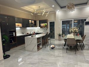 siêu vị trí! hẻm xe hơi nam kỳ khởi nghĩa, p. vts, q3. dt: 10,4 x 10m(cn 99m2) 5 tầng. chỉ 22 tỷ tl