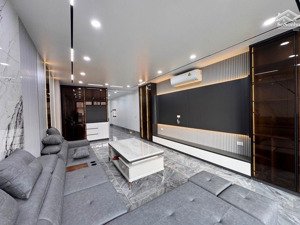 long biên 46m ,6 tầng thang máy , gara ô tô, trước nhà ô tô tránh , kinh doanh đỉnh giá 8tỷ xíu có