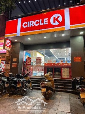 cho thuê nhà mặt phố hoàng cầu diện tích 90m2 mặt tiền 6m vị trí nhận diện tốt giá 35tr 