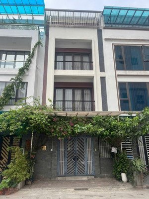 gấp - liền kề vip định công - nhà mới - 4 tầng - kinh doanh mặt chung cư - đường oto tránh