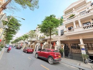 đường 12m, khu cityland parkhill phan văn trị, p10, gò vấp. 5x20m. 5 tầng có hầm. chỉ 25 tỷ tl.